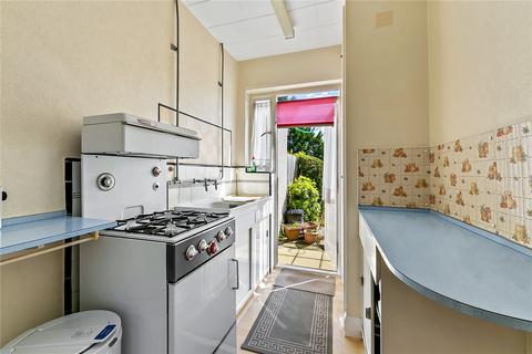 5 Devon Avenue, Twickenham, TW2 6PN