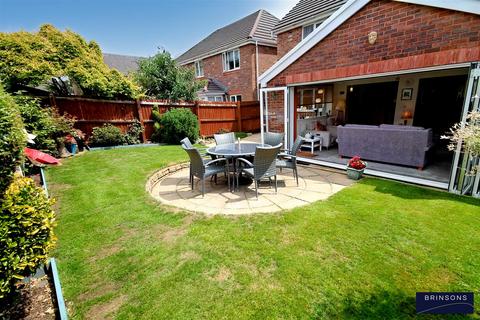 4 bedroom detached house for sale, Lon Yr Ysgol, Bedwas, Caerphilly