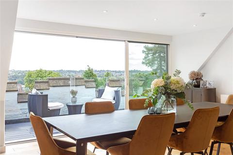 3 bedroom penthouse for sale, Castle Hill, Farnham, Surrey, GU9