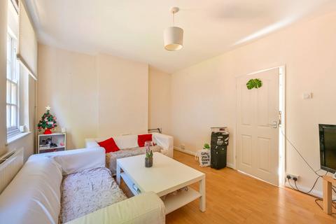 3 bedroom terraced house to rent, Kingfield Street, Isle Of Dogs, London, E14