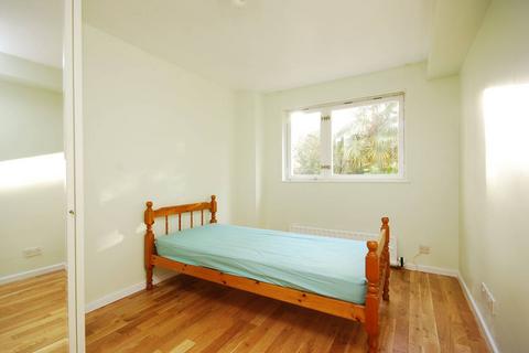 2 bedroom flat for sale, Southwick Street, Hyde Park Estate, London, W2