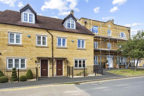 4 bedroom end of terrace house for sale, Gordon Close, Broadway, Worcestershire, WR12