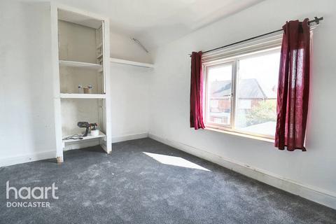 19 Dukes Crescent, Edlington, Doncaster, DN12 1AZ