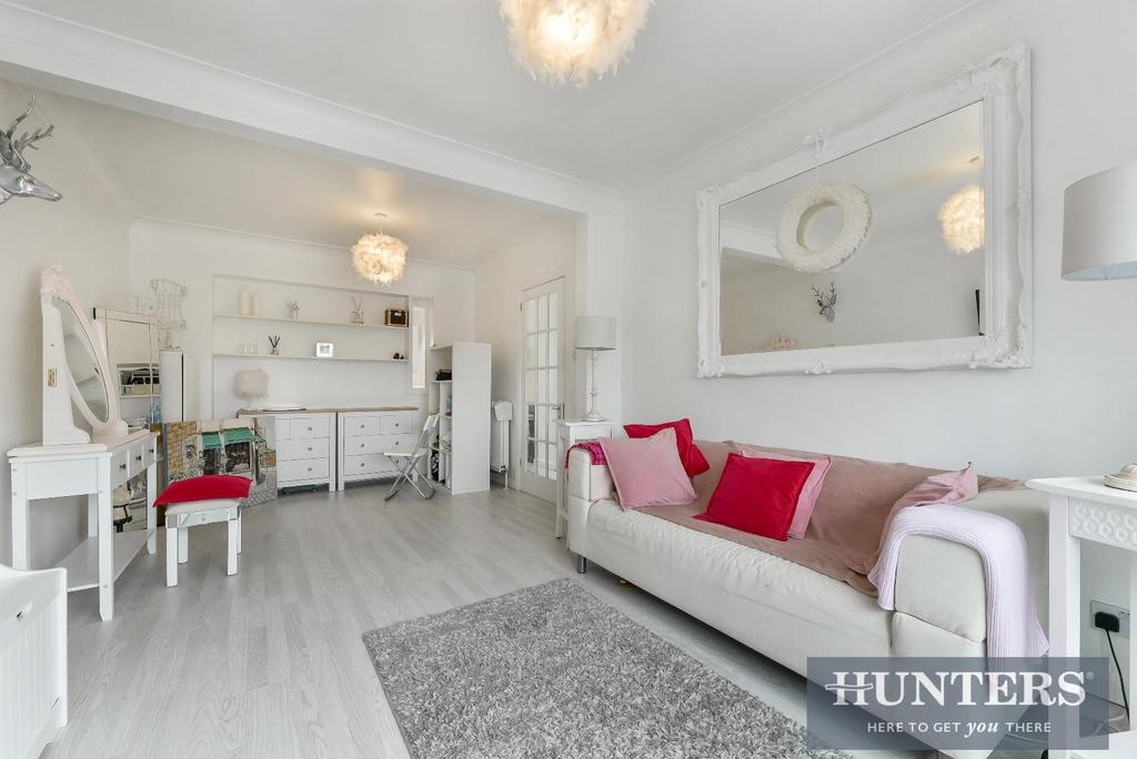 Pembury Avenue, Worcester Park 3 bed end of terrace house for sale £500,000