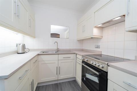 1 bedroom retirement property for sale, The Hawthorns, Edge Lane