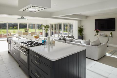 7 Grove Road, Beaconsfield, HP9 1UR