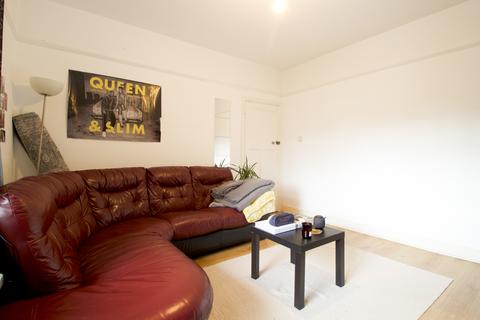 2 bedroom flat for sale, Ealing Park Mansions, W5