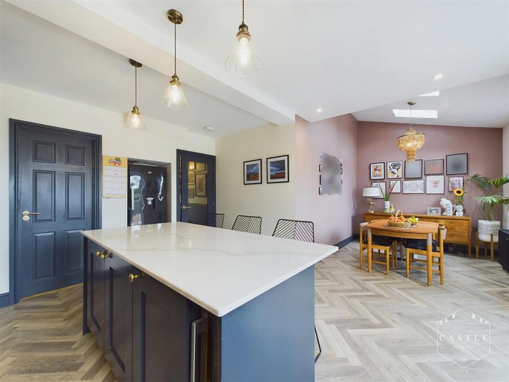 Open plan dining kitchen