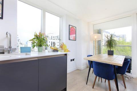 2 bedroom flat for sale, Putney Bridge Road, Putney, London