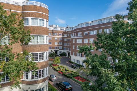 3 bedroom flat for sale, Stockleigh Hall, 51 Prince Albert Road, St John's Wood, London