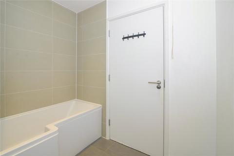 1 bedroom flat to rent, -59 Kew Bridge Road, Brentford