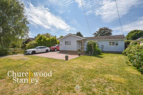 4 bedroom bungalow for sale, Lower Holbrook, Ipswich, IP9