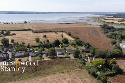 undefined, Lower Holbrook, Ipswich, IP9
