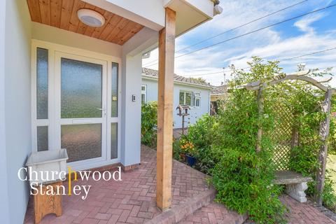 undefined, Lower Holbrook, Ipswich, IP9