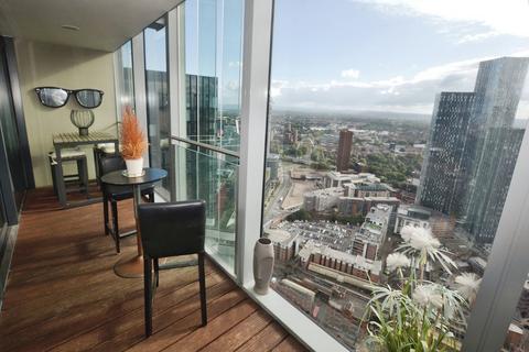 2 bedroom flat to rent, Beetham Tower, Deansgate, Manchester, M3