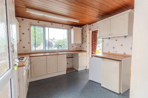 3 bedroom detached bungalow for sale, Springwood Gardens, Woodthorpe, Nottingham