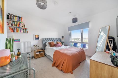 1 bedroom flat for sale, Eastern Point,  Edgware Road NW9,  NW9