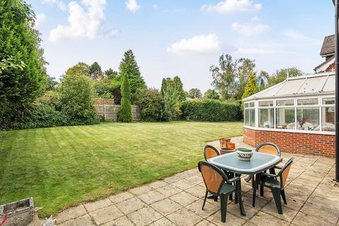 45 Mayes Close, Warlingham, CR6 9LB