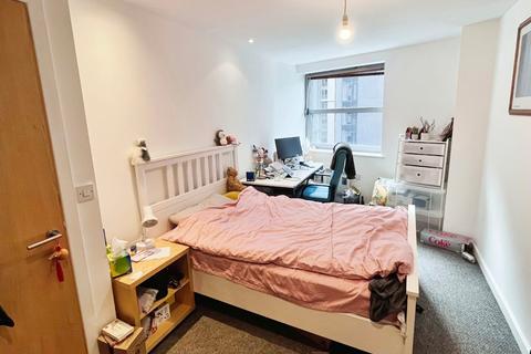 2 bedroom flat for sale, Montana House, Southern Gateway, Manchester, M1