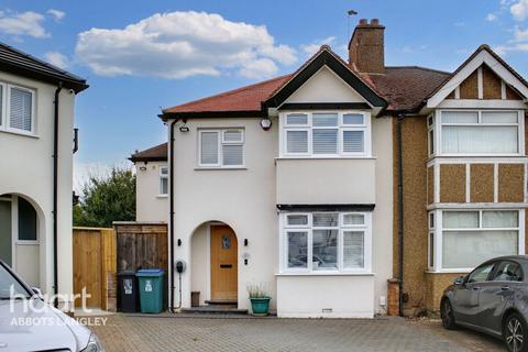 4 bedroom semi-detached house for sale, Sixth Avenue, WATFORD