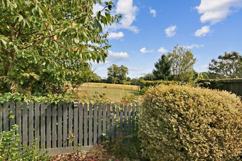 22 Aviary Way, Crawley Down, Crawley, RH10 4XR