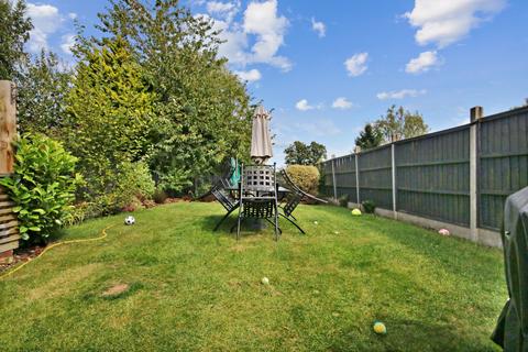 22 Aviary Way, Crawley Down, Crawley, RH10 4XR