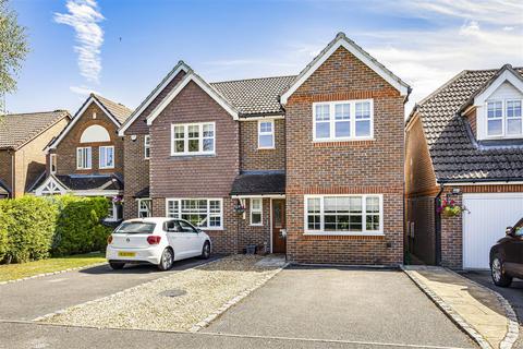 3 bedroom semi-detached house for sale, Orchard Grove, Caversham, Reading