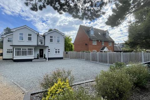 6 bedroom detached house for sale, High Road, Orsett, Essex, RM16