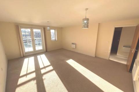 2 bedroom flat to rent, Selwyn Grove, Milton Keynes