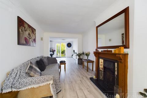 69 Aldrich Crescent, New Addington, Croydon, CR0 0NQ