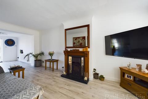 69 Aldrich Crescent, New Addington, Croydon, CR0 0NQ