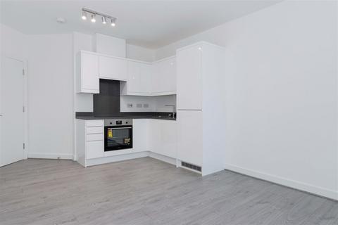 2 bedroom apartment to rent, School Road, Hove