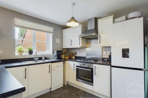 35 Amber Way, Burbage, Hinckley, LE10 2LN