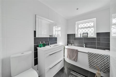 3 bedroom semi-detached house for sale, Farnham Road, Welling, Kent, DA16