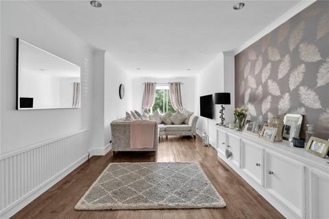 28 Farnham Road, Welling, DA16 1LQ