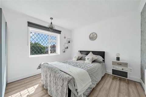 28 Farnham Road, Welling, DA16 1LQ