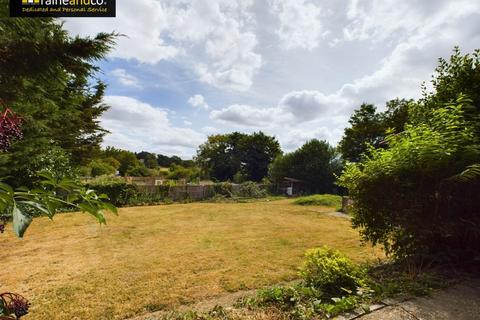 4 bedroom detached house for sale, Swanland Road, Brookmans Park