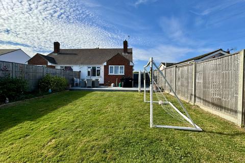 2 bedroom bungalow for sale, Malcolm Gardens, Polegate, East Sussex, BN26