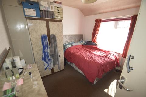 124 Reede Road, Dagenham, RM10 8DU