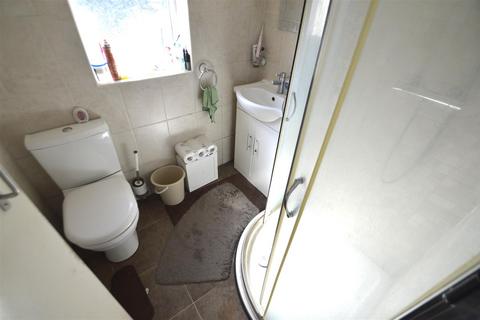 124 Reede Road, Dagenham, RM10 8DU