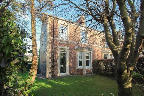 4 bedroom end of terrace house for sale, Gosforth Terrace, South Gosforth, Newcastle upon Tyne