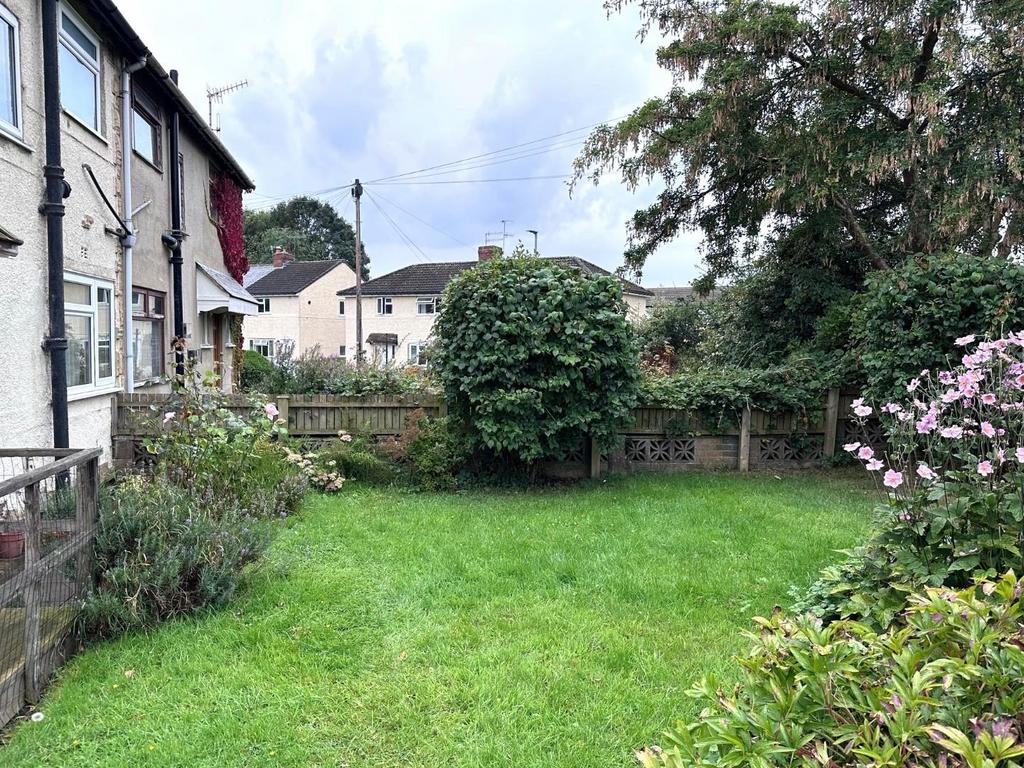 Front garden.jpg