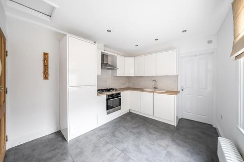 2 bedroom apartment for sale, Glengall Road, London, NW6