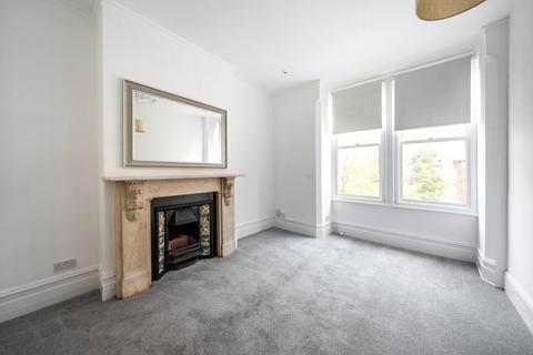 2 bedroom apartment for sale, Glengall Road, London, NW6