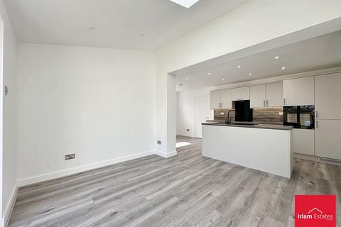 24 Queensway, Irlam, Manchester, M44 6ND