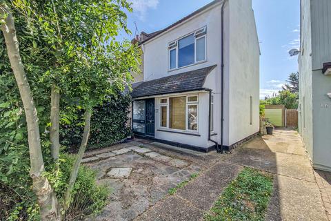 3 bedroom semi-detached house for sale, Cromwell Road, Southend-on-Sea SS2