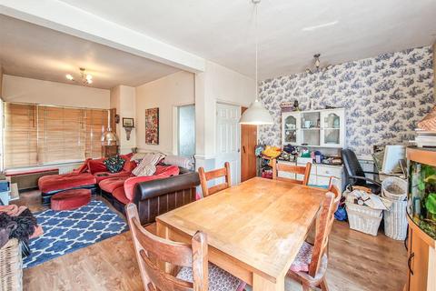 3 bedroom semi-detached house for sale, Cromwell Road, Southend-on-Sea SS2