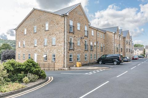 2 bedroom flat for sale, Wood Street, Bingley, West Yorkshire, BD16