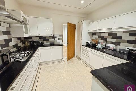 1 bedroom in a house share to rent, Ruabon Road, Manchester, Greater Manchester, M20