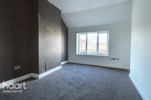 2 bedroom end of terrace house for sale, Staveley Street, Edlington, Doncaster